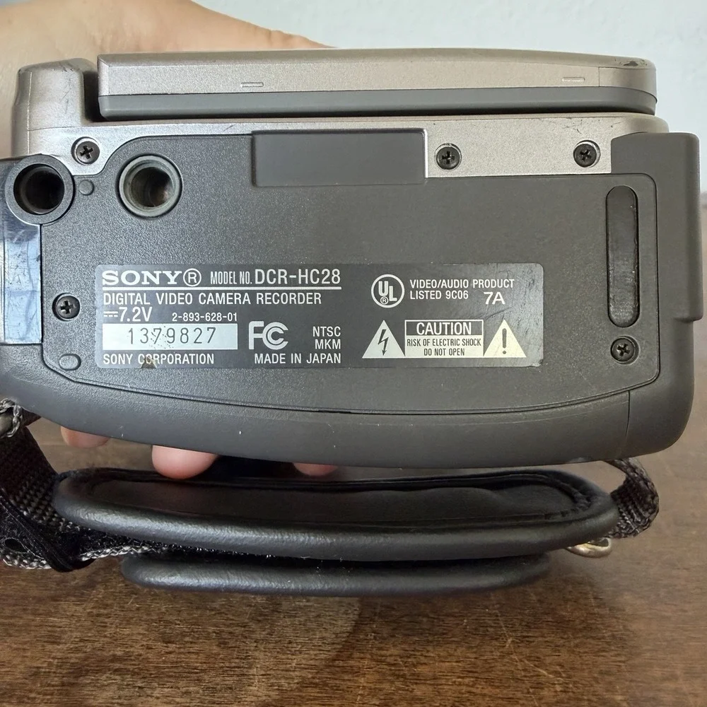 Sony Handycam DCR-HC28 Mini DV Camcorder Bundle Video Transfer Untested!